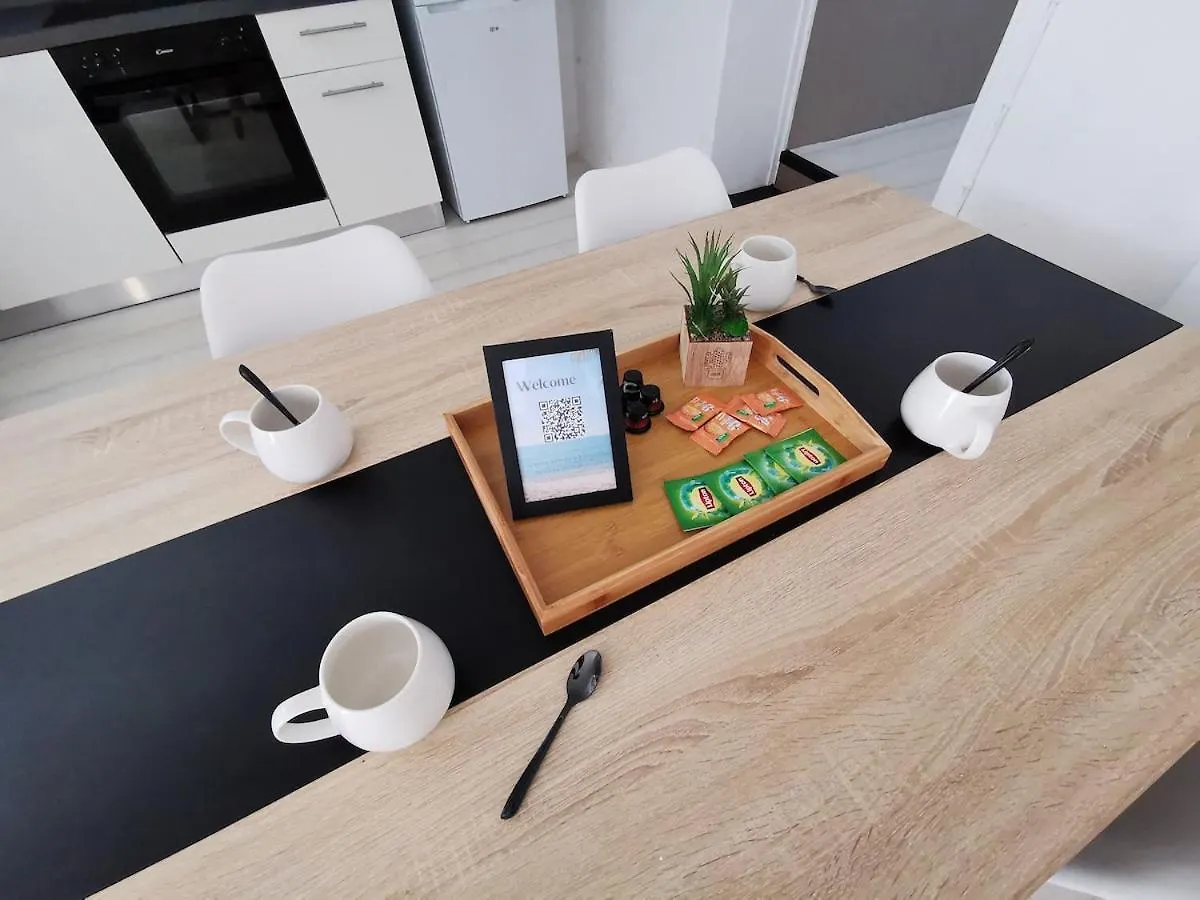 Ashley Apartment Concarneau 0*,  France